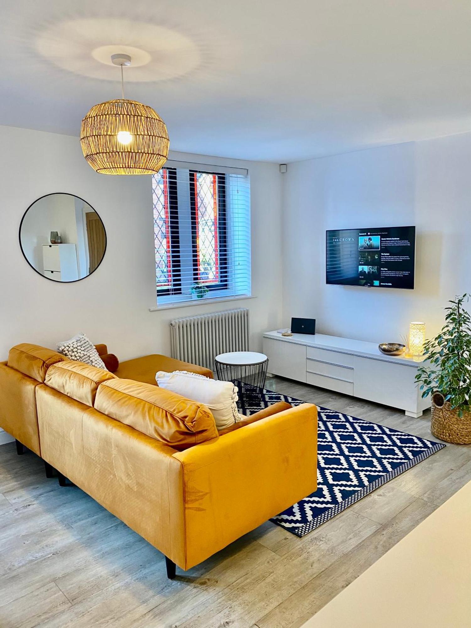 Boutique Chapel Apartment Within City Walls Chester Exteriér fotografie